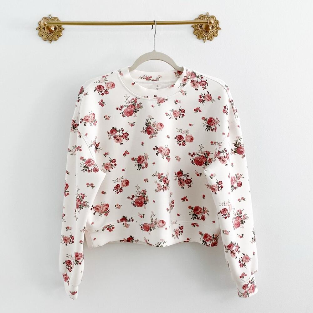 Altar'd State White Floral Cropped Sweatshirt with Pink & Red Roses